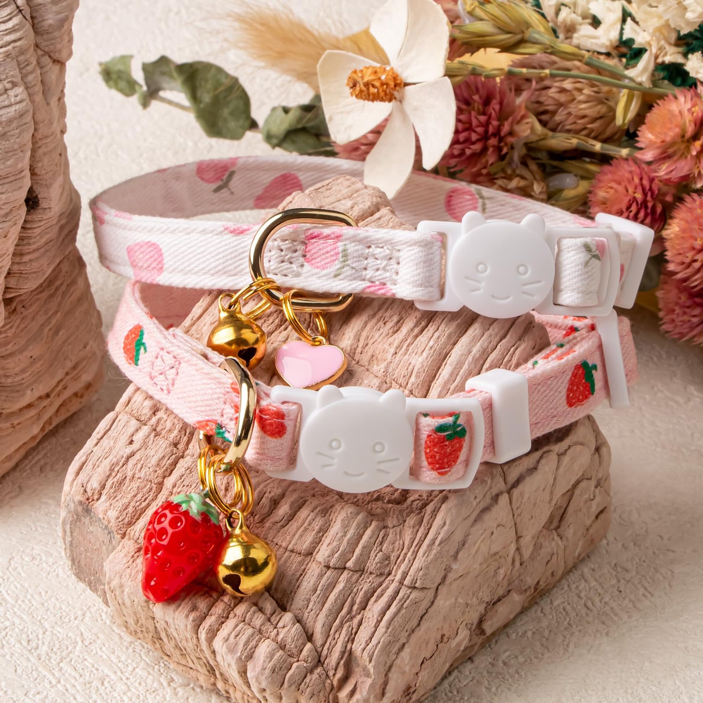 2 Pack Cotton Breakaway Cat Collar Pink Strawberries and White Heart Shaped Pendant Cute Kitten Cat Collar with Bell