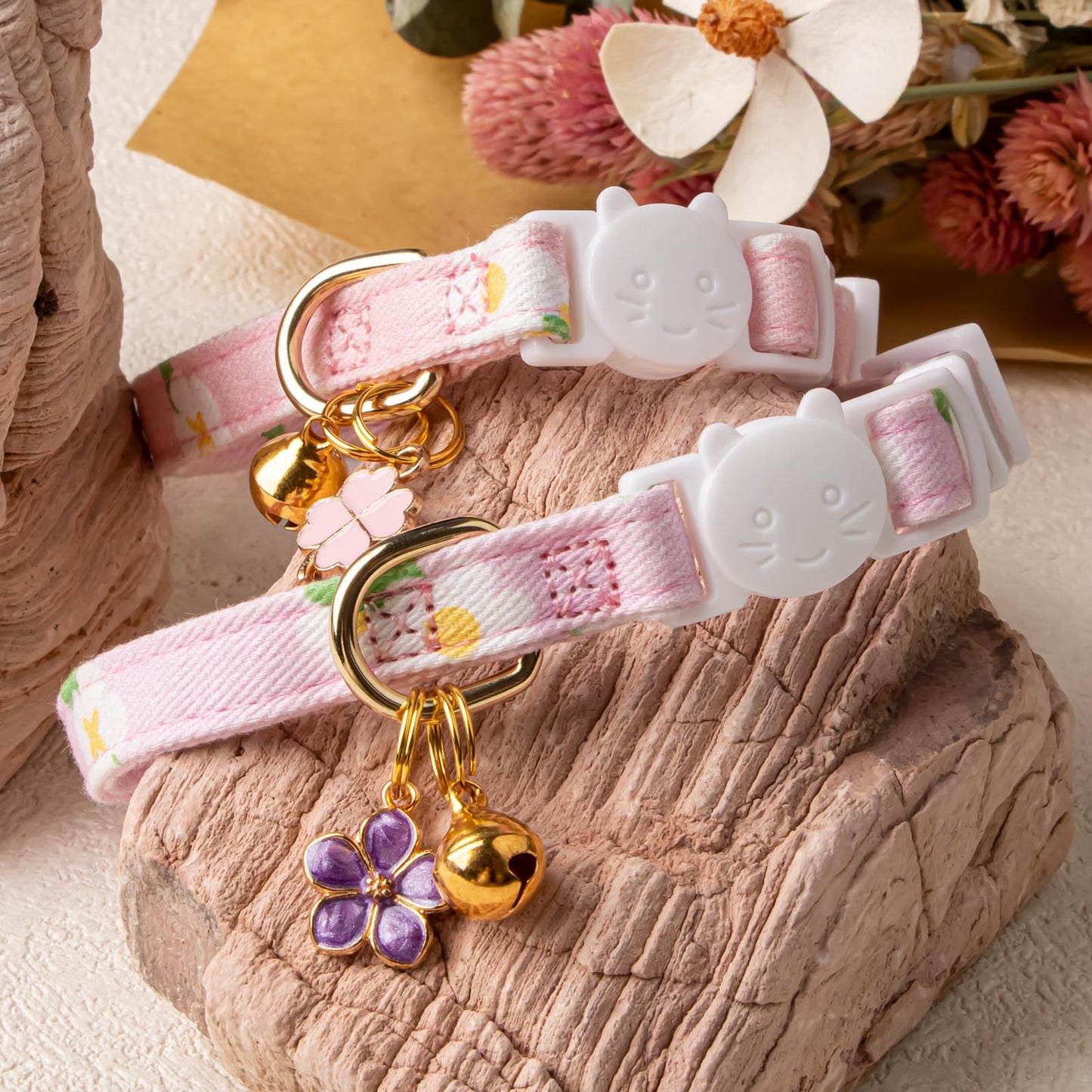 2 Pack Cotton Breakaway Cat Collar Pink Strawberries and White Heart Shaped Pendant Cute Kitten Cat Collar with Bell